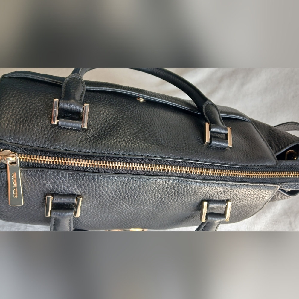 Michael Kors Black Leather Shoulder Bag with Gold Accents - Picture 6 of 6